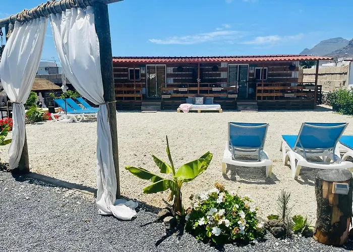 Bernegal Moneyba, Hot Tub, Piscina Y Jardin