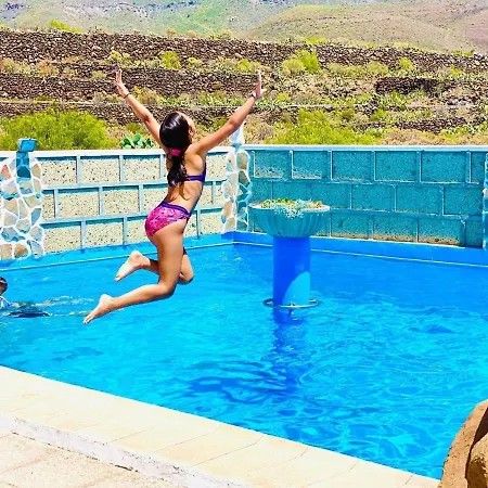 Bernegal Moneyba, Hot Tub, Piscina Y Jardin דירה *