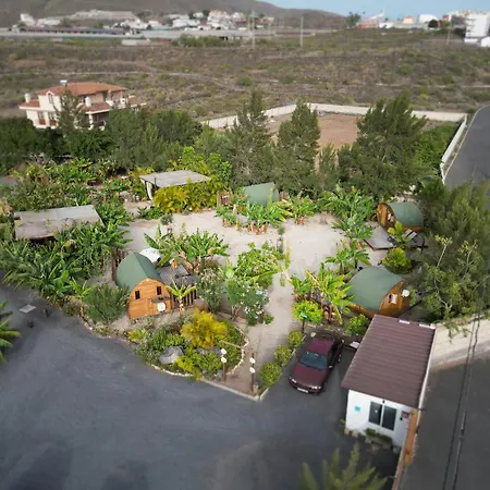 Bernegal Moneyba, Hot Tub, Piscina Y Jardin 아파트 *