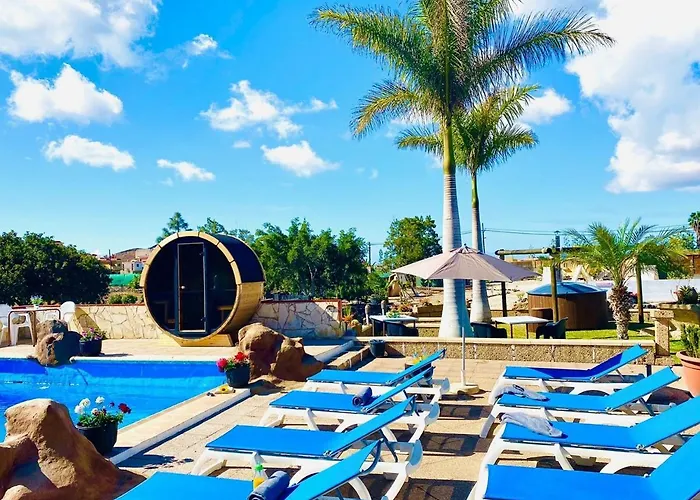 Bernegal Moneyba, Hot Tub, Piscina Y Jardin Apartment Buzanada