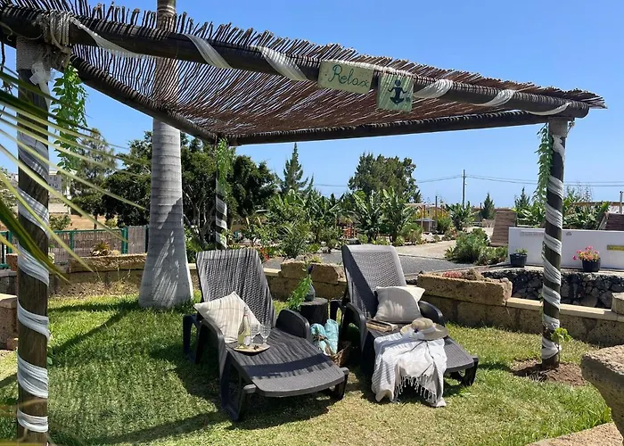 Bernegal Moneyba, Hot Tub, Piscina Y Jardin Apartment
