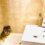 Bernegal Moneyba, Hot Tub, Piscina Y Jardin Διαμέρισμα