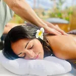 Διαμέρισμα Bernegal Moneyba, Hot Tub, Piscina Y Jardin Buzanada