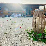 Διαμέρισμα Bernegal Moneyba, Hot Tub, Piscina Y Jardin Buzanada