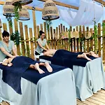 Bernegal Moneyba, Hot Tub, Piscina Y Jardin * Buzanada