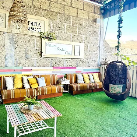 Bernegal Moneyba, Hot Tub, Piscina Y Jardin *