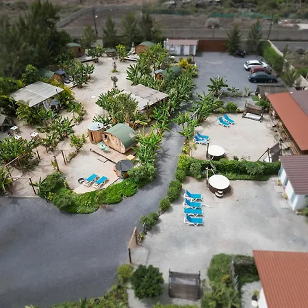Holiday home Bernegal Moneyba, Hot Tub, Piscina Y Jardin Buzanada
