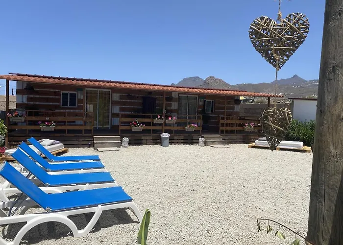 Bernegal Moneyba, Hot Tub, Piscina Y Jardin * Buzanada